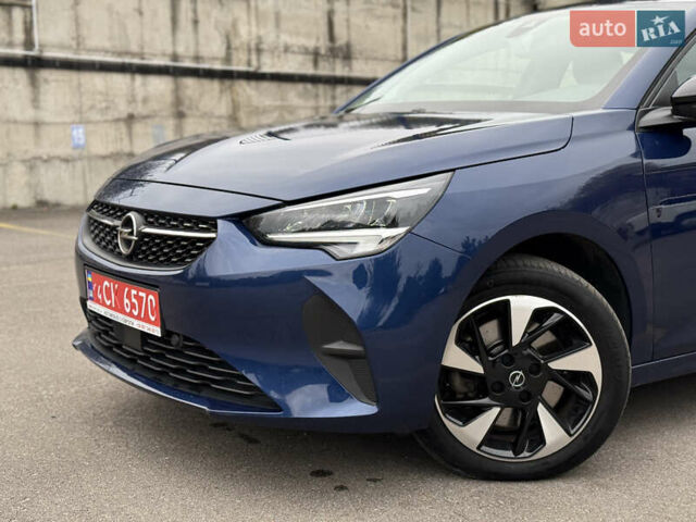Синий Опель Corsa-e, объемом двигателя 0 л и пробегом 109 тыс. км за 12999 $, фото 3 на Automoto.ua