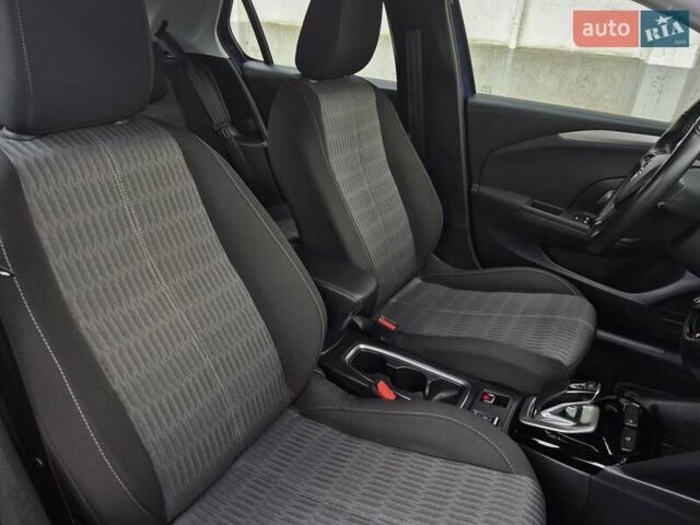 Синий Опель Corsa-e, объемом двигателя 0 л и пробегом 60 тыс. км за 14512 $, фото 27 на Automoto.ua