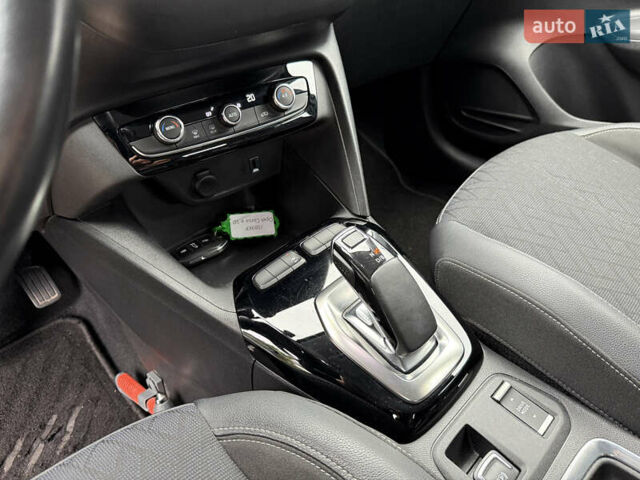 Синий Опель Corsa-e, объемом двигателя 0 л и пробегом 109 тыс. км за 12999 $, фото 54 на Automoto.ua