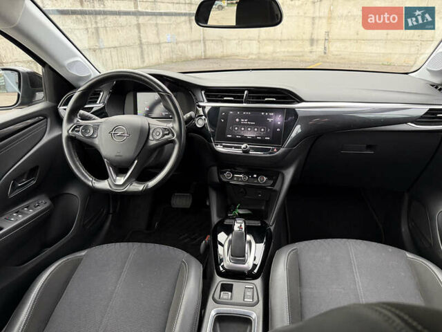 Синий Опель Corsa-e, объемом двигателя 0 л и пробегом 109 тыс. км за 12999 $, фото 33 на Automoto.ua