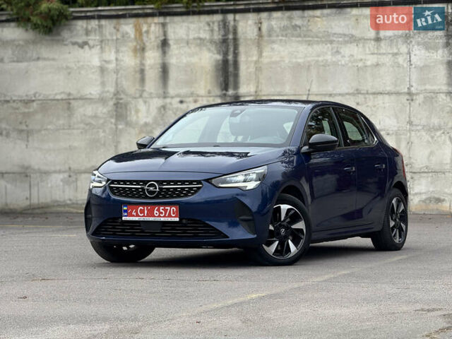 Синий Опель Corsa-e, объемом двигателя 0 л и пробегом 109 тыс. км за 12999 $, фото 1 на Automoto.ua