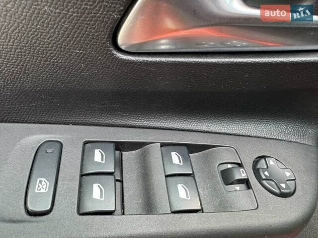 Помаранчевий Опель Corsa-e, об'ємом двигуна 0 л та пробігом 72 тис. км за 11900 $, фото 7 на Automoto.ua