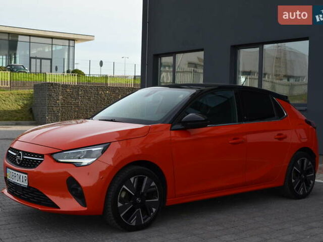 Оранжевый Опель Corsa-e, объемом двигателя 0 л и пробегом 129 тыс. км за 13778 $, фото 6 на Automoto.ua