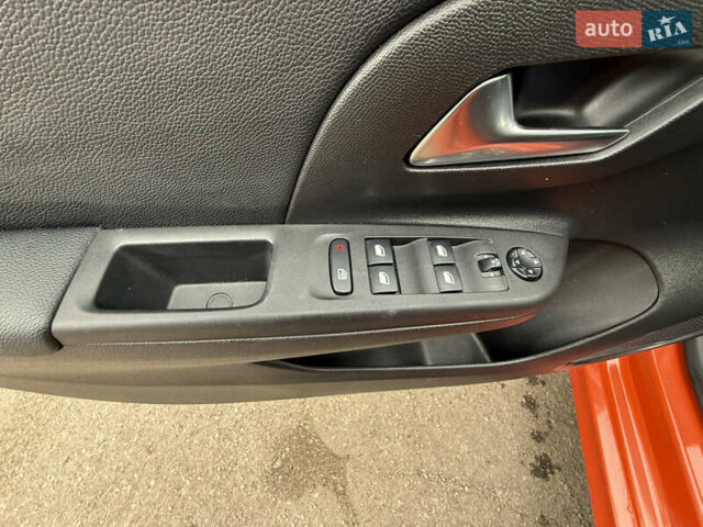 Помаранчевий Опель Corsa-e, об'ємом двигуна 0 л та пробігом 146 тис. км за 12400 $, фото 19 на Automoto.ua