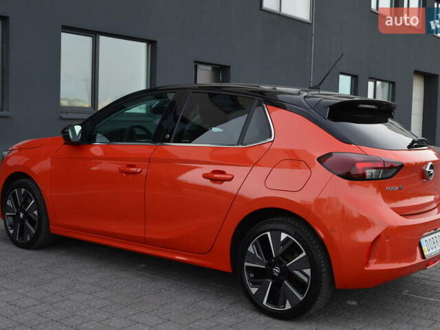 Оранжевый Опель Corsa-e, объемом двигателя 0 л и пробегом 129 тыс. км за 14441 $, фото 31 на Automoto.ua