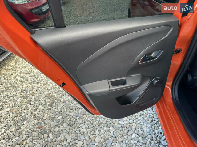 Помаранчевий Опель Corsa-e, об'ємом двигуна 0 л та пробігом 45 тис. км за 12999 $, фото 21 на Automoto.ua