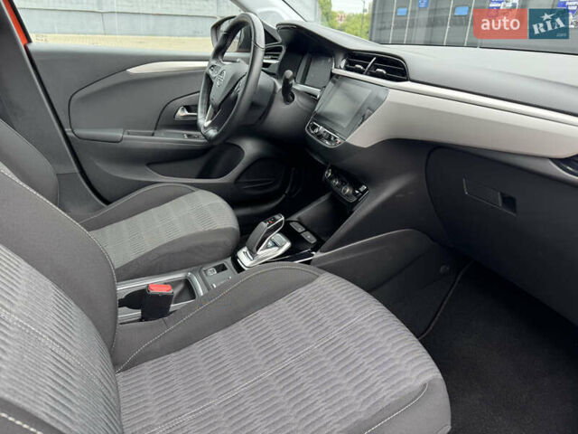 Оранжевый Опель Corsa-e, объемом двигателя 0 л и пробегом 45 тыс. км за 12950 $, фото 26 на Automoto.ua