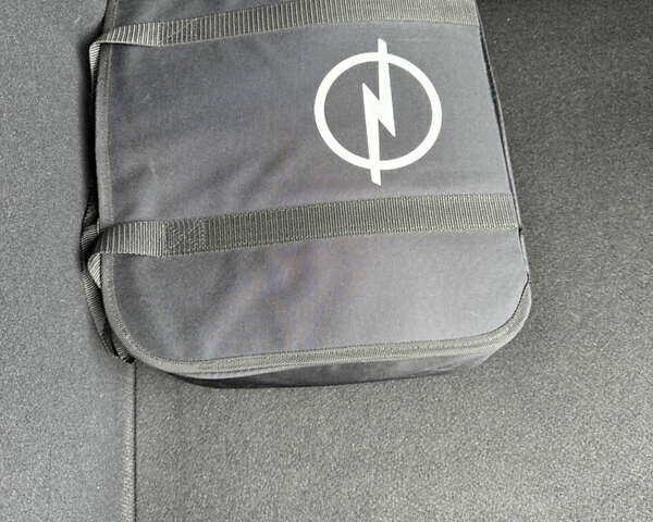 Оранжевый Опель Corsa-e, объемом двигателя 0 л и пробегом 45 тыс. км за 12950 $, фото 46 на Automoto.ua