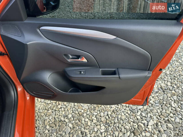Помаранчевий Опель Corsa-e, об'ємом двигуна 0 л та пробігом 45 тис. км за 12999 $, фото 25 на Automoto.ua