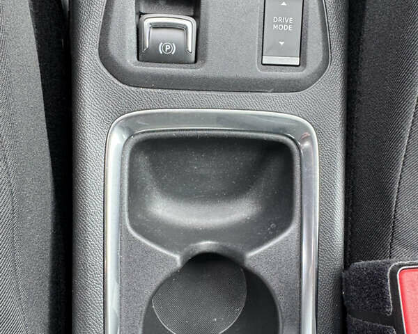 Оранжевый Опель Corsa-e, объемом двигателя 0 л и пробегом 45 тыс. км за 12950 $, фото 32 на Automoto.ua