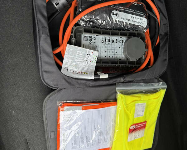 Оранжевый Опель Corsa-e, объемом двигателя 0 л и пробегом 45 тыс. км за 12950 $, фото 47 на Automoto.ua