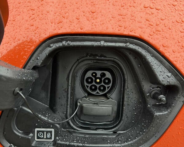 Оранжевый Опель Corsa-e, объемом двигателя 0 л и пробегом 44 тыс. км за 13450 $, фото 15 на Automoto.ua