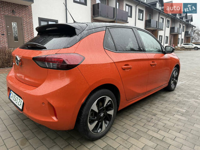 Оранжевый Опель Corsa-e, объемом двигателя 0 л и пробегом 44 тыс. км за 13450 $, фото 3 на Automoto.ua
