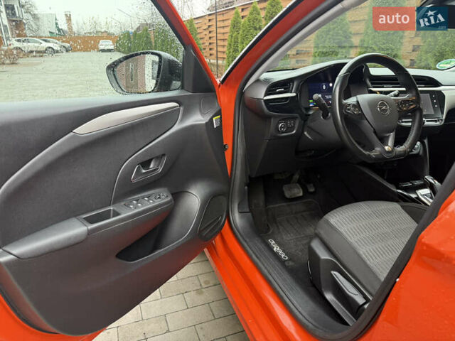 Оранжевый Опель Corsa-e, объемом двигателя 0 л и пробегом 44 тыс. км за 13450 $, фото 13 на Automoto.ua