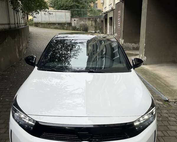 Білий Опель Corsa Electric, об'ємом двигуна 0 л та пробігом 30 тис. км за 17200 $, фото 1 на Automoto.ua