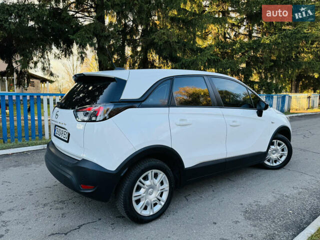 Білий Опель Crossland, об'ємом двигуна 1.2 л та пробігом 7 тис. км за 16500 $, фото 6 на Automoto.ua