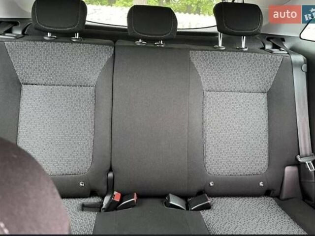 Белый Опель Crossland, объемом двигателя 1.2 л и пробегом 31 тыс. км за 17200 $, фото 19 на Automoto.ua