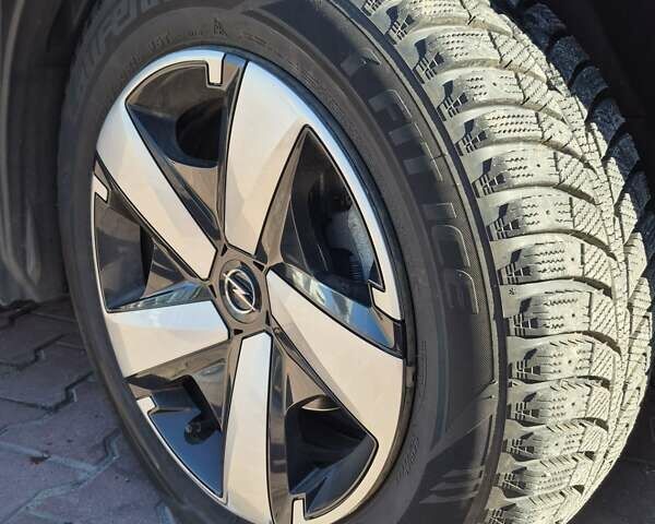 Белый Опель Crossland, объемом двигателя 1.2 л и пробегом 18 тыс. км за 18300 $, фото 24 на Automoto.ua