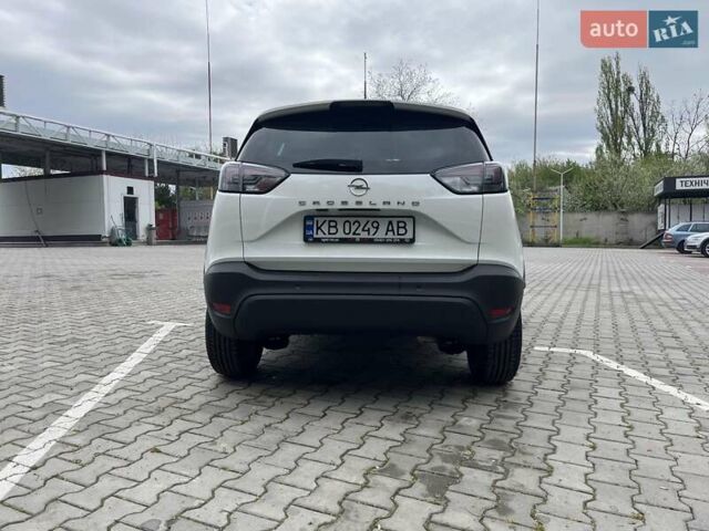 Белый Опель Crossland, объемом двигателя 1.2 л и пробегом 18 тыс. км за 18300 $, фото 3 на Automoto.ua