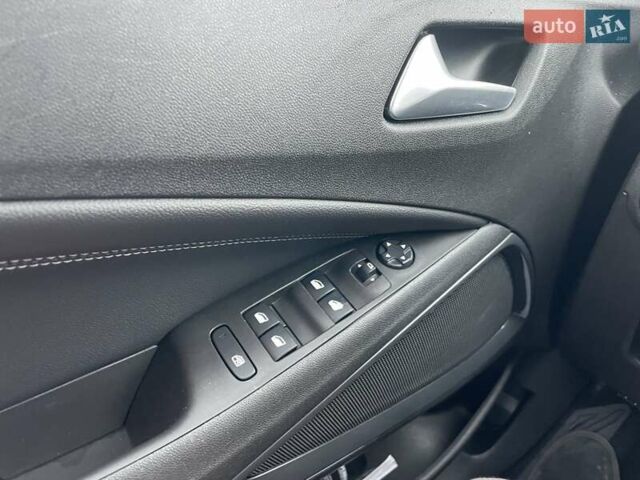 Чорний Опель Crossland, об'ємом двигуна 1.5 л та пробігом 100 тис. км за 16300 $, фото 16 на Automoto.ua