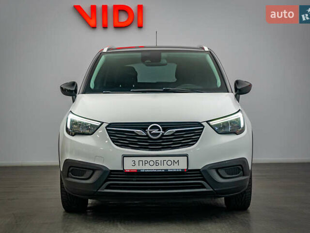 Белый Опель Crossland X, объемом двигателя 1.2 л и пробегом 49 тыс. км за 15382 $, фото 4 на Automoto.ua