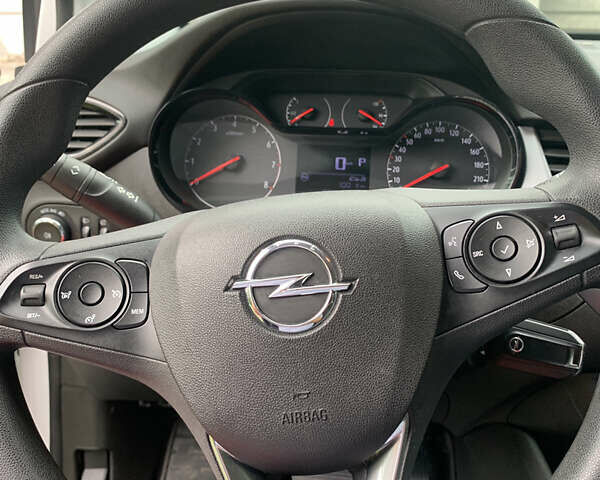 Белый Опель Crossland X, объемом двигателя 1.2 л и пробегом 82 тыс. км за 13900 $, фото 17 на Automoto.ua