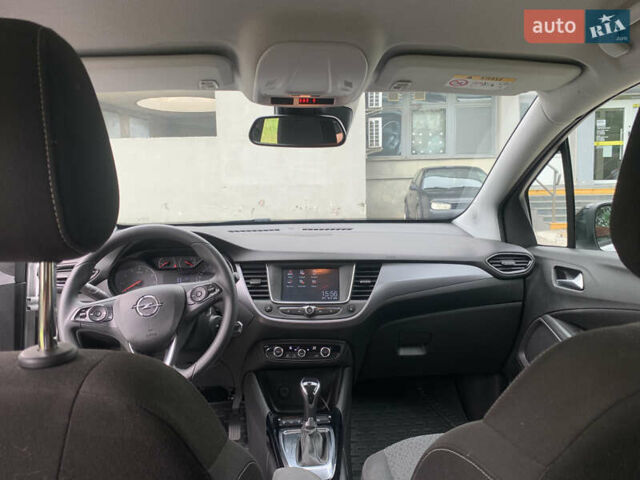 Белый Опель Crossland X, объемом двигателя 1.2 л и пробегом 82 тыс. км за 13900 $, фото 18 на Automoto.ua