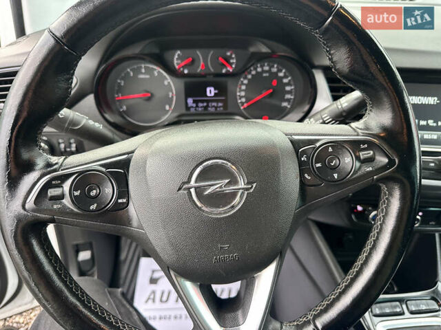 Білий Опель Crossland X, об'ємом двигуна 1.5 л та пробігом 179 тис. км за 13950 $, фото 27 на Automoto.ua