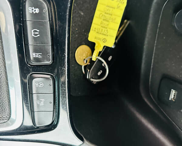 Білий Опель Crossland X, об'ємом двигуна 1.5 л та пробігом 179 тис. км за 13950 $, фото 25 на Automoto.ua