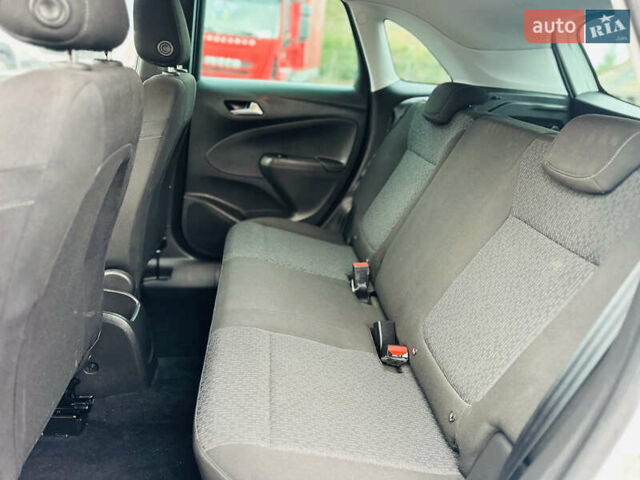 Білий Опель Crossland X, об'ємом двигуна 1.5 л та пробігом 179 тис. км за 13950 $, фото 18 на Automoto.ua