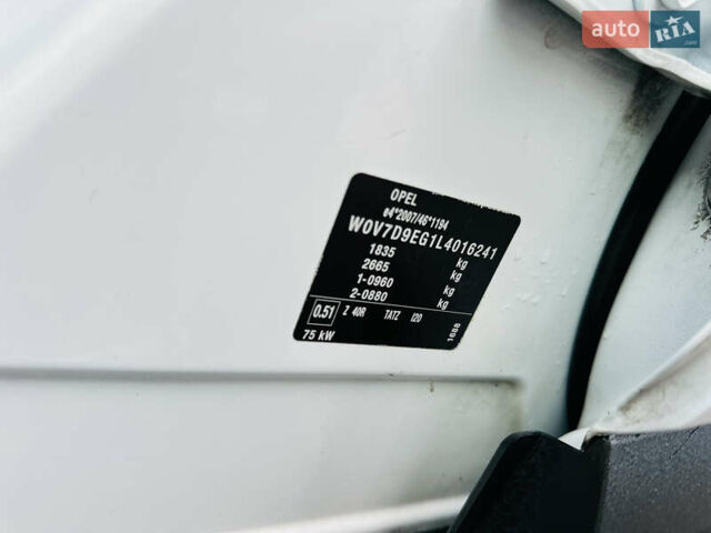 Білий Опель Crossland X, об'ємом двигуна 1.5 л та пробігом 179 тис. км за 13950 $, фото 16 на Automoto.ua