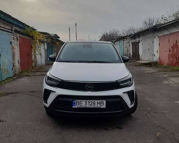 Белый Опель Crossland X, объемом двигателя 1.2 л и пробегом 73 тыс. км за 13500 $, фото 1 на Automoto.ua