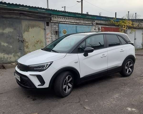 Белый Опель Crossland X, объемом двигателя 1.2 л и пробегом 73 тыс. км за 13500 $, фото 4 на Automoto.ua