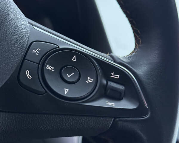 Чорний Опель Crossland X, об'ємом двигуна 1.5 л та пробігом 160 тис. км за 15500 $, фото 46 на Automoto.ua