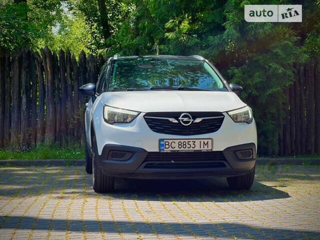 Опель Crossland X, объемом двигателя 1.2 л и пробегом 62 тыс. км за 15800 $, фото 4 на Automoto.ua