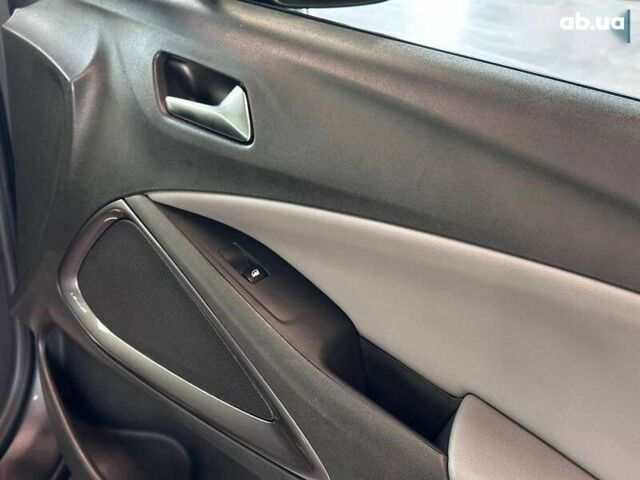 Опель Crossland X, объемом двигателя 1.2 л и пробегом 100 тыс. км за 13900 $, фото 29 на Automoto.ua