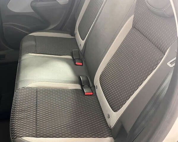 Опель Crossland X, объемом двигателя 1.5 л и пробегом 166 тыс. км за 15750 $, фото 11 на Automoto.ua