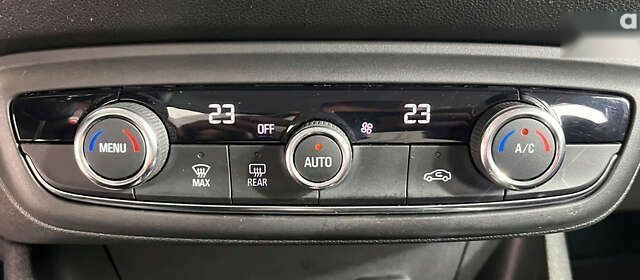 Опель Crossland X, объемом двигателя 1.5 л и пробегом 166 тыс. км за 15750 $, фото 22 на Automoto.ua