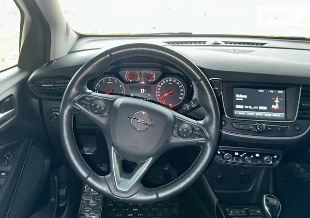 Опель Crossland X, объемом двигателя 1.2 л и пробегом 44 тыс. км за 16000 $, фото 4 на Automoto.ua