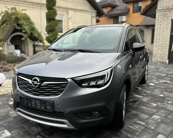 Серый Опель Crossland X, объемом двигателя 1.2 л и пробегом 150 тыс. км за 11503 $, фото 12 на Automoto.ua