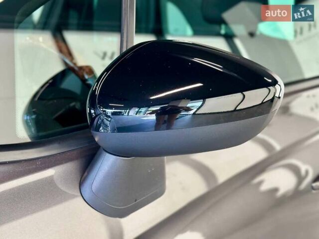 Опель Crossland X 2019 в Львове на Automoto.ua Серый Опель Crossland X, объемом двигателя 1.2 л и пробегом 100 тыс. км за 13590 $, фото 10 на Automoto.ua