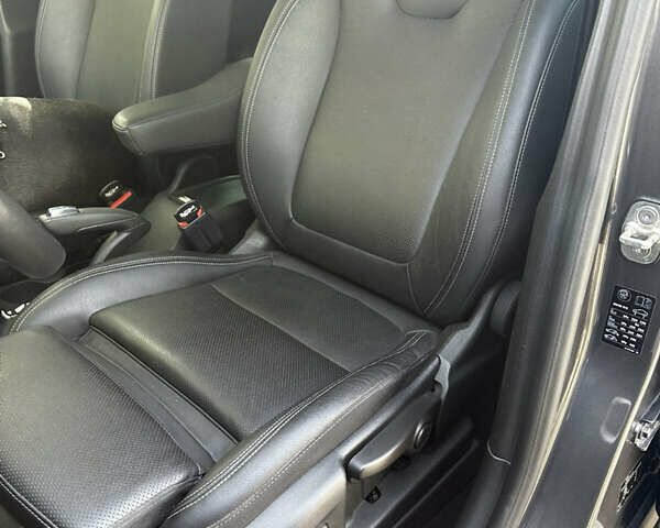 Серый Опель Crossland X, объемом двигателя 1.5 л и пробегом 61 тыс. км за 16500 $, фото 6 на Automoto.ua