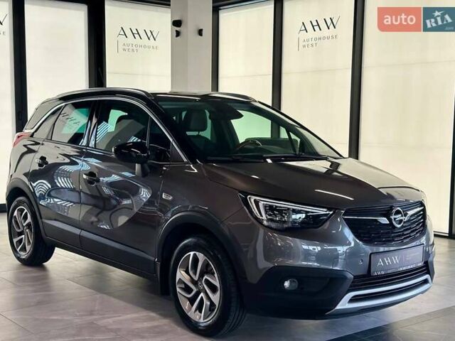 Серый Опель Crossland X, объемом двигателя 1.2 л и пробегом 100 тыс. км за 13900 $, фото 5 на Automoto.ua