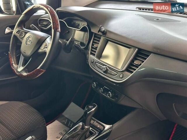 Серый Опель Crossland X, объемом двигателя 1.2 л и пробегом 100 тыс. км за 13900 $, фото 28 на Automoto.ua