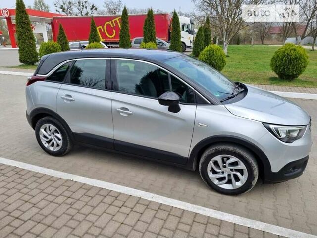 Серый Опель Crossland X, объемом двигателя 1.5 л и пробегом 146 тыс. км за 15500 $, фото 4 на Automoto.ua