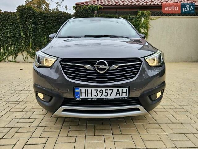 Серый Опель Crossland X, объемом двигателя 1.2 л и пробегом 60 тыс. км за 13999 $, фото 9 на Automoto.ua