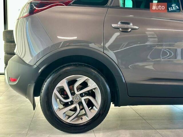 Серый Опель Crossland X, объемом двигателя 1.2 л и пробегом 100 тыс. км за 13900 $, фото 9 на Automoto.ua