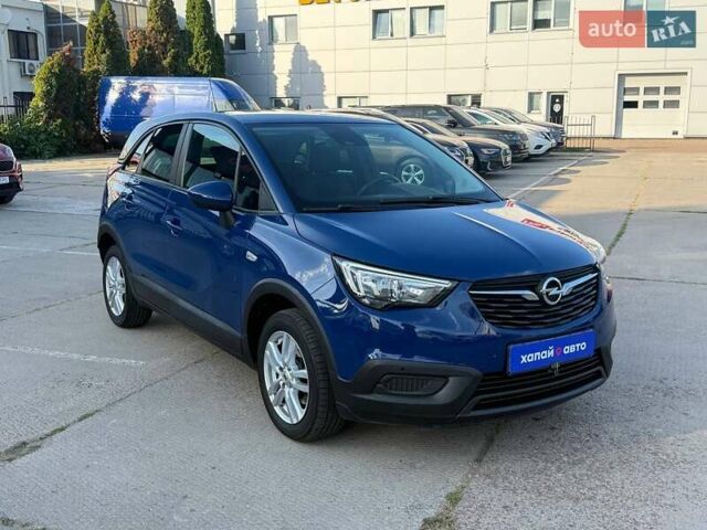 Синий Опель Crossland X, объемом двигателя 1.2 л и пробегом 144 тыс. км за 14500 $, фото 2 на Automoto.ua