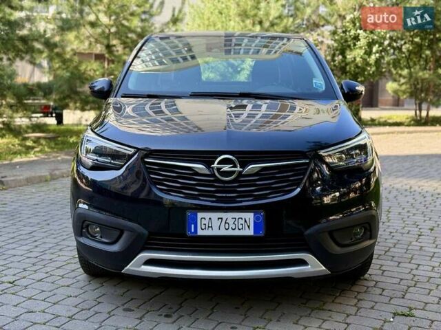 Синий Опель Crossland X, объемом двигателя 1.5 л и пробегом 200 тыс. км за 14800 $, фото 2 на Automoto.ua