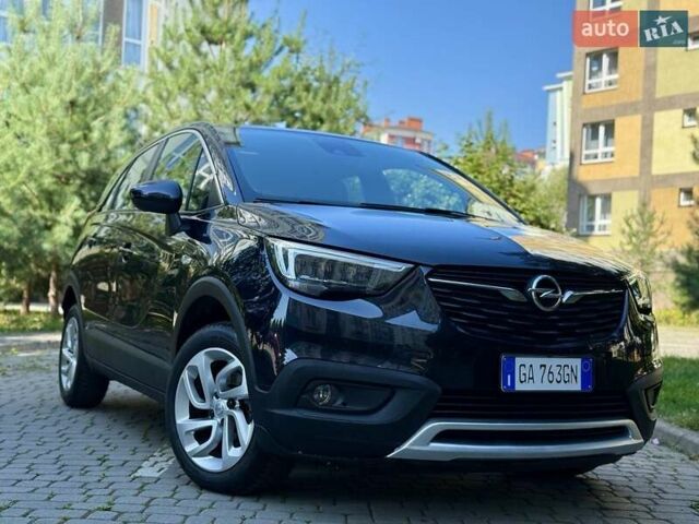 Синий Опель Crossland X, объемом двигателя 1.5 л и пробегом 200 тыс. км за 14800 $, фото 3 на Automoto.ua